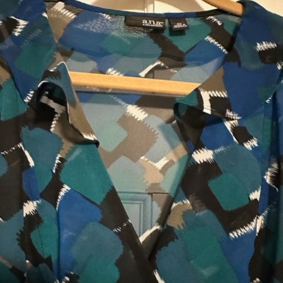 ana Sheer V Neck Top with small collar long sleeves Size XL Never worn - Picture 2 of 5